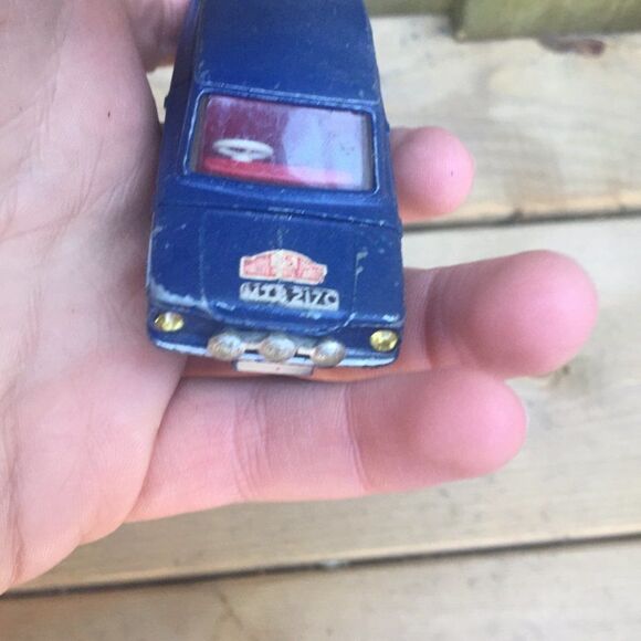 Vintage 1963 Dinky Toys 138 Hillman Imp Blue 35 Toy Car - Picture 8 of 8